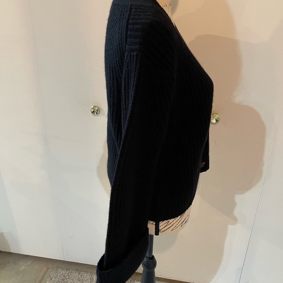 🎉Host Pick🎉NWOT Banana Republic Petite Talia Merino-Cashmere Cardigan - Picture 8 of 10